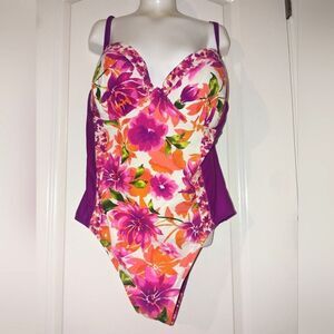 3x (22-24) Purple floral one piece swimsuit
